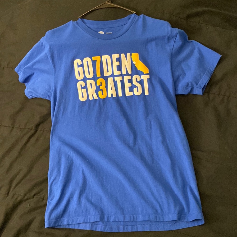 Warriors t-shirt pre owned but I’m good condition